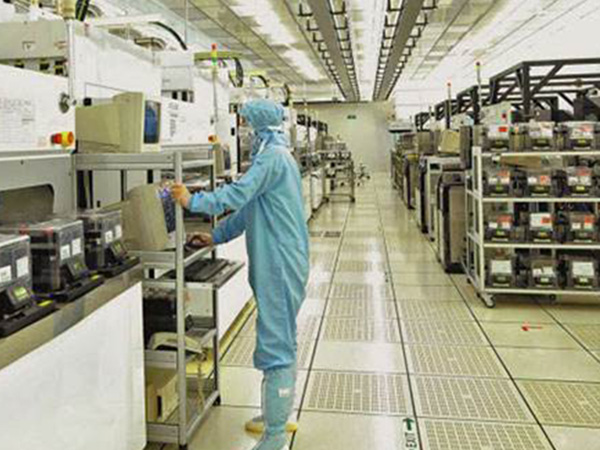 半导体气体管件